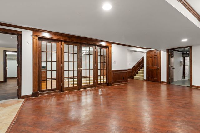 1624 Timberwood Lane, Munster, IN 46321