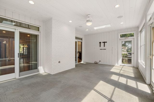 1624 Timberwood Lane, Munster, IN 46321