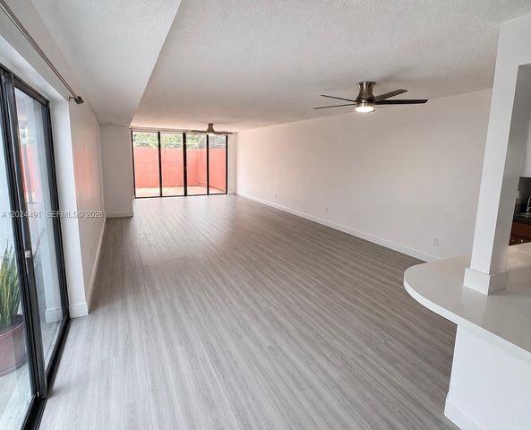 10343 Greenhouse Rd, Pembroke Pines, FL 33026