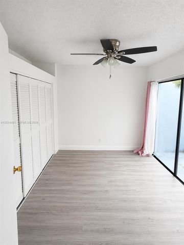10343 Greenhouse Rd, Pembroke Pines, FL 33026
