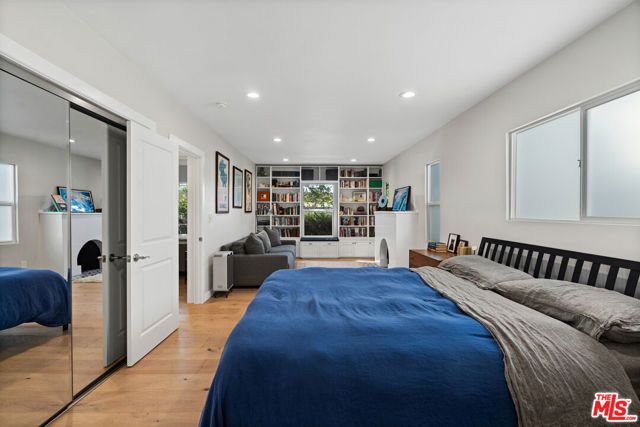 1001 N Rampart Boulevard, Los Angeles, CA 90026