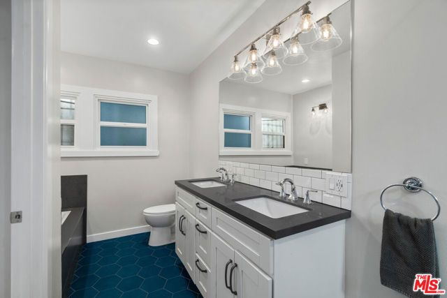 1001 N Rampart Boulevard, Los Angeles, CA 90026
