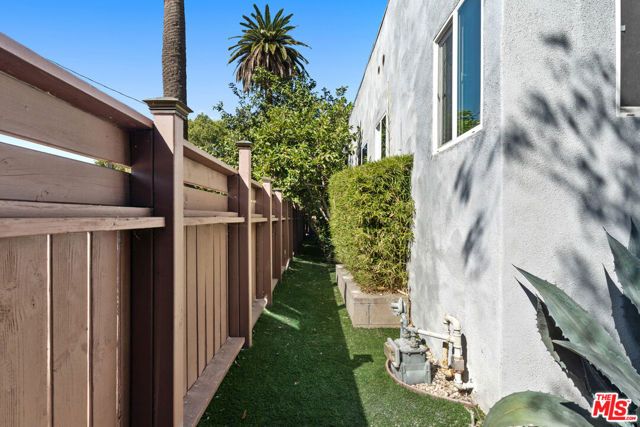 1001 N Rampart Boulevard, Los Angeles, CA 90026