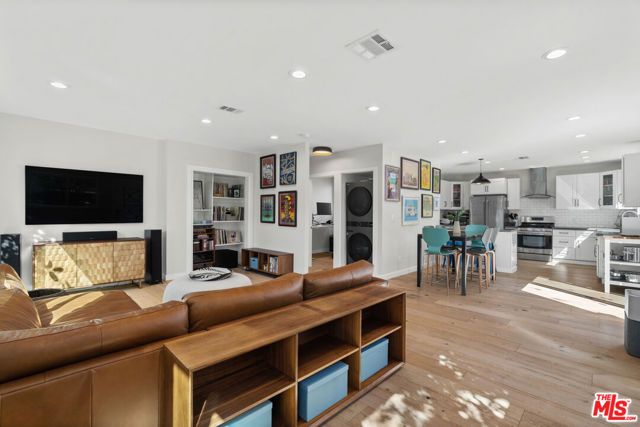 1001 N Rampart Boulevard, Los Angeles, CA 90026