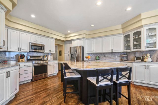 1990 Candleridge Dr, Twin Falls, ID 83301