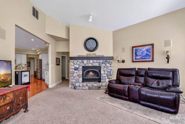 1990 Candleridge Dr, Twin Falls, ID 83301