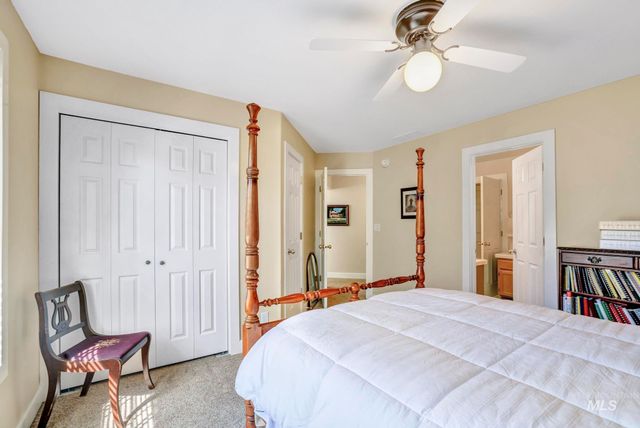 1990 Candleridge Dr, Twin Falls, ID 83301