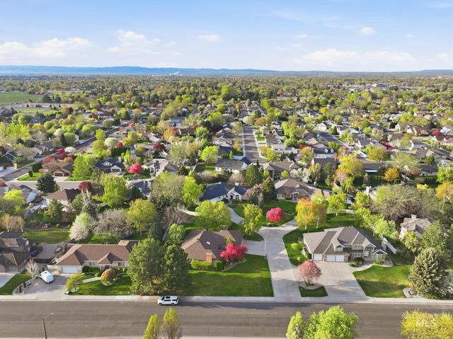 1990 Candleridge Dr, Twin Falls, ID 83301