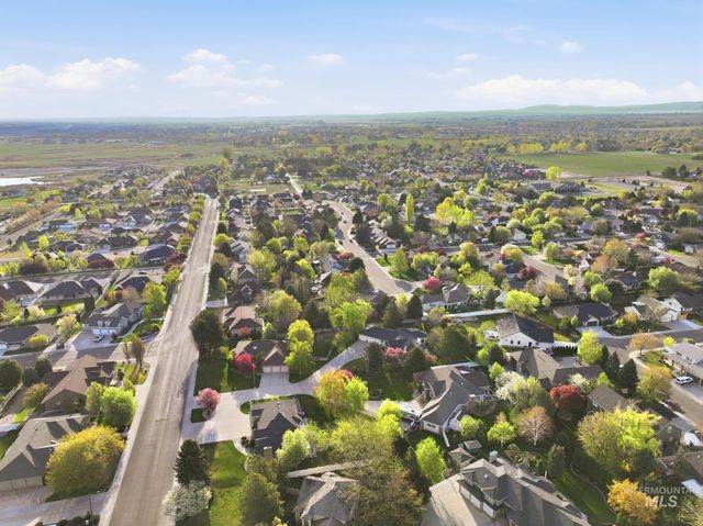 1990 Candleridge Dr, Twin Falls, ID 83301