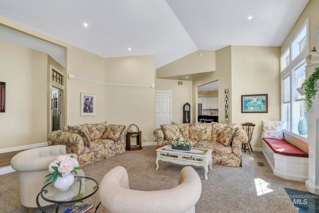 1990 Candleridge Dr, Twin Falls, ID 83301