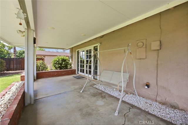 610 Ridgefield Drive, Claremont, CA 91711
