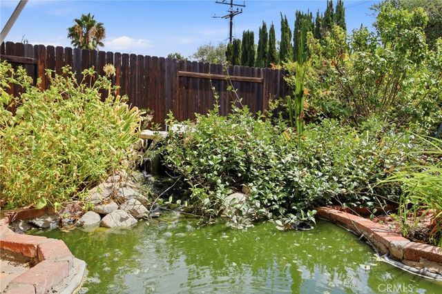 610 Ridgefield Drive, Claremont, CA 91711