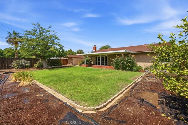 610 Ridgefield Drive, Claremont, CA 91711