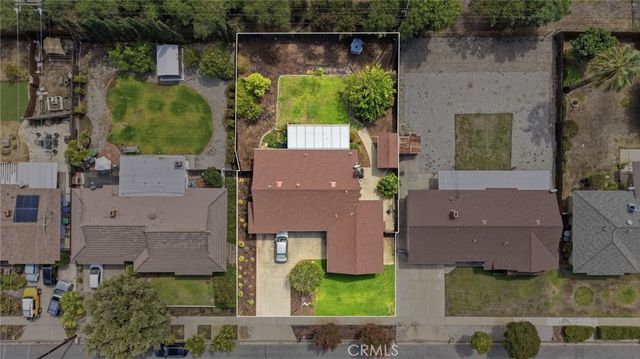 610 Ridgefield Drive, Claremont, CA 91711