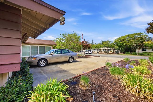 610 Ridgefield Drive, Claremont, CA 91711