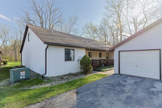 208 Christiana Drive, Niles, MI 49120