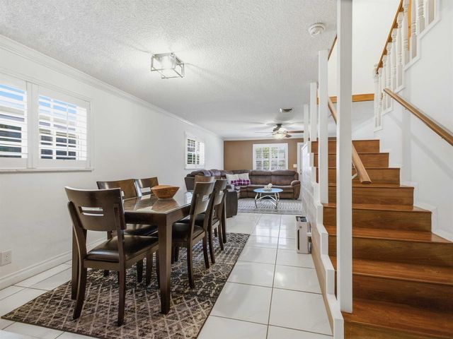 2200 Monroe Street 24, Hollywood, FL 33020