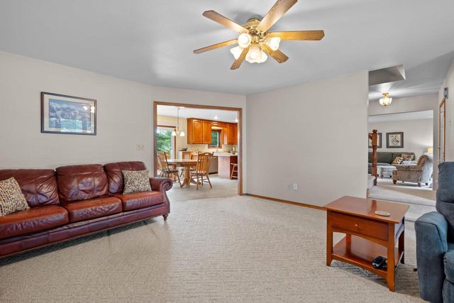 N1357 TUCKAWAY COURT, Greenville, WI 54942