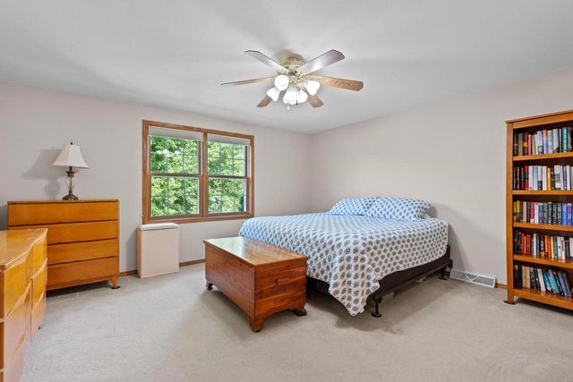 N1357 TUCKAWAY COURT, Greenville, WI 54942