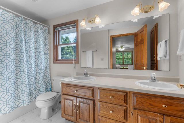 N1357 TUCKAWAY COURT, Greenville, WI 54942