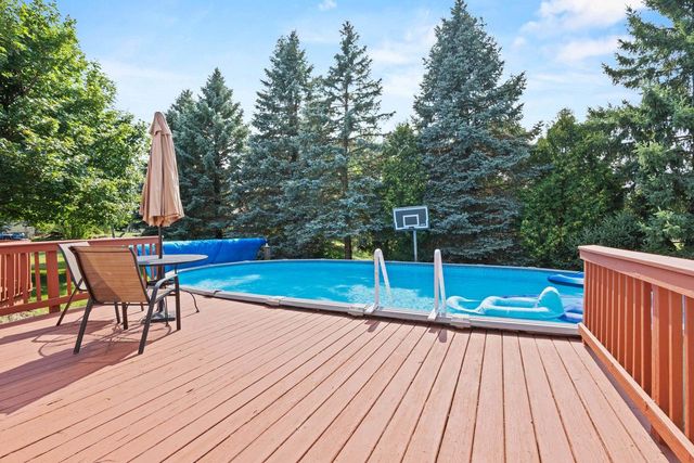 N1357 TUCKAWAY COURT, Greenville, WI 54942
