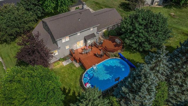 N1357 TUCKAWAY COURT, Greenville, WI 54942