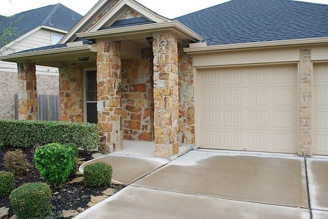4510 Long Creek Drive, Fresno, TX 77545