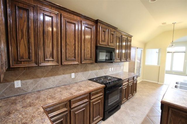 4510 Long Creek Drive, Fresno, TX 77545