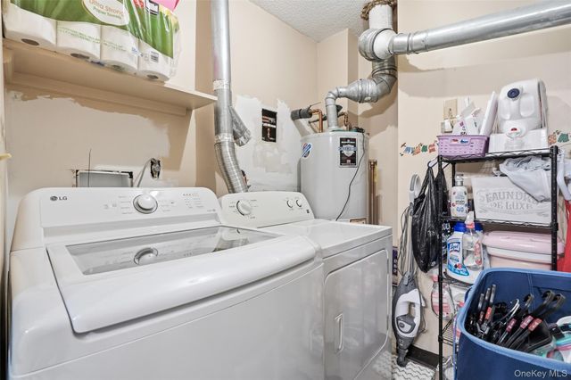 4 Nottingham Circle, Peekskill, NY 10566