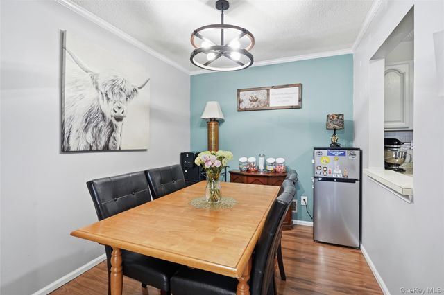 4 Nottingham Circle, Peekskill, NY 10566