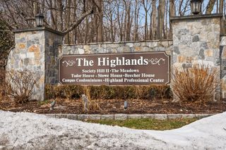 4 Nottingham Circle, Peekskill, NY 10566