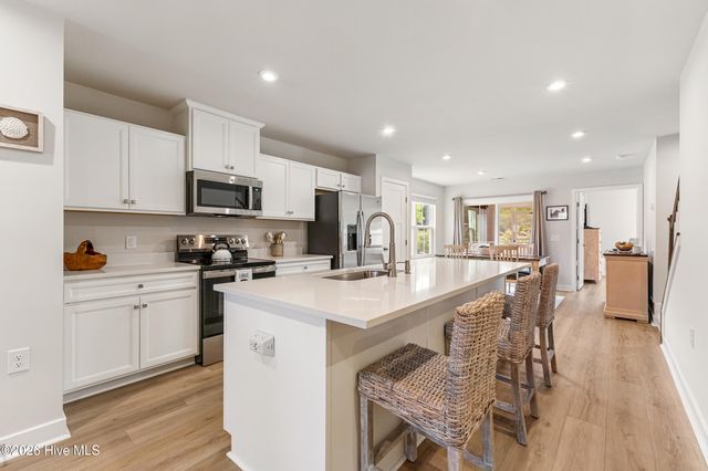 2061 Parow Lane NW, Calabash, NC 28467