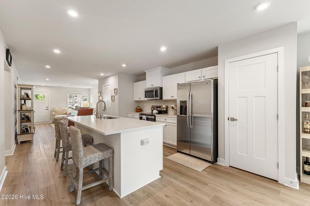 2061 Parow Lane NW, Calabash, NC 28467