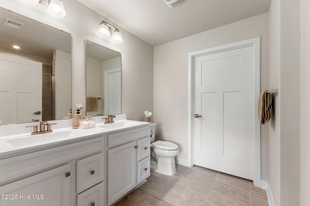 2061 Parow Lane NW, Calabash, NC 28467