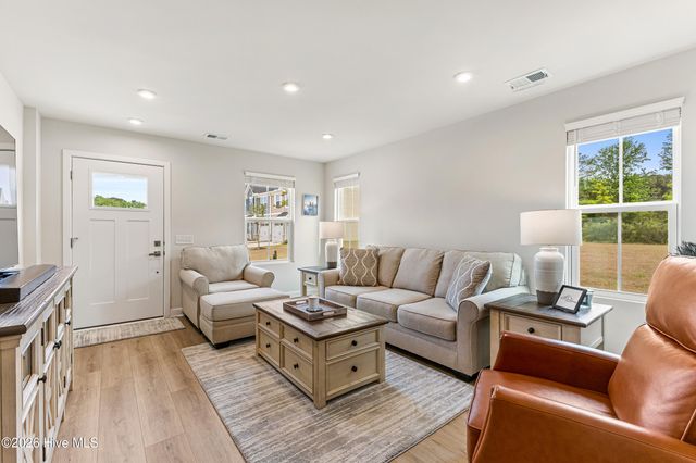 2061 Parow Lane NW, Calabash, NC 28467