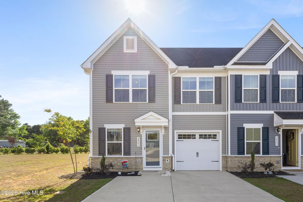 2061 Parow Lane NW, Calabash, NC 28467