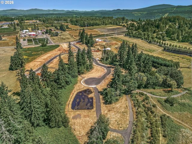 14633 Huckleberry Ave, Sandy, OR 97055