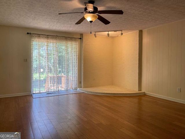 1071 Dials Mill SPUR, Statham, GA 30666