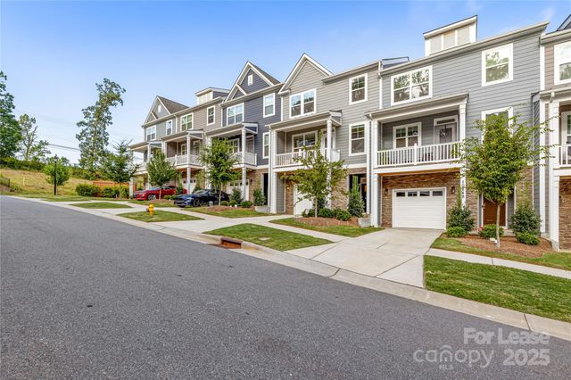 10252 Glenmere Creek Circle, Charlotte, NC 28262