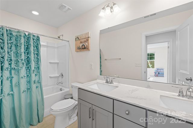 10252 Glenmere Creek Circle, Charlotte, NC 28262