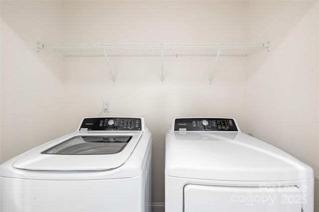 10252 Glenmere Creek Circle, Charlotte, NC 28262