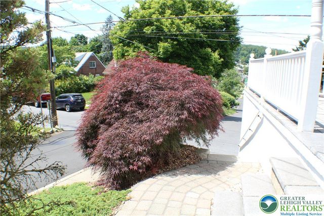 1020 Moravia Street, Lower Saucon Twp, PA 18015