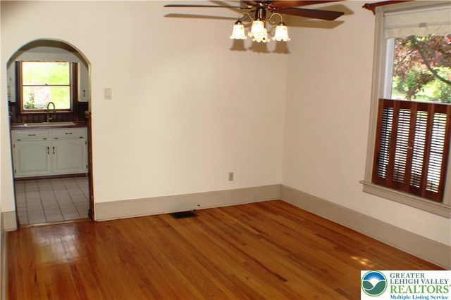 1020 Moravia Street, Lower Saucon Twp, PA 18015