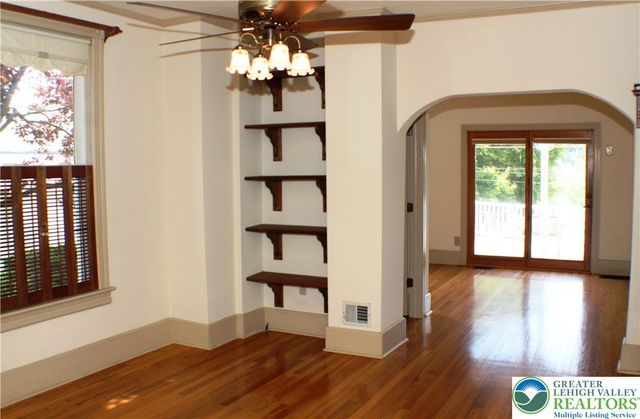 1020 Moravia Street, Lower Saucon Twp, PA 18015