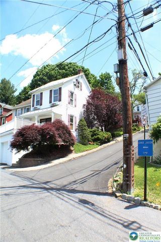 1020 Moravia Street, Lower Saucon Twp, PA 18015