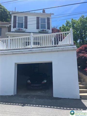 1020 Moravia Street, Lower Saucon Twp, PA 18015