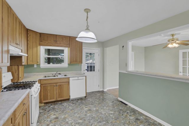 4849 Campbell Road, Ashville, OH 43103