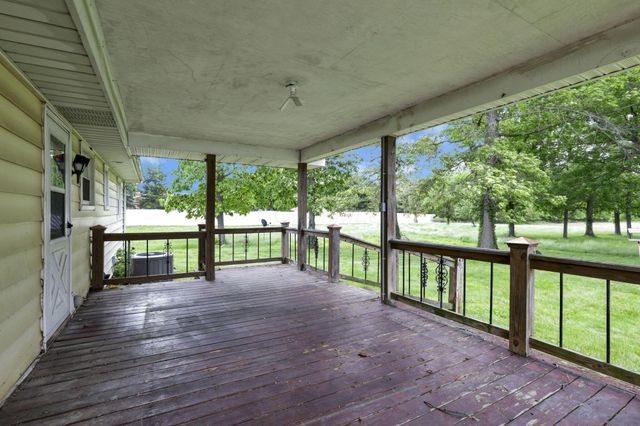 4849 Campbell Road, Ashville, OH 43103