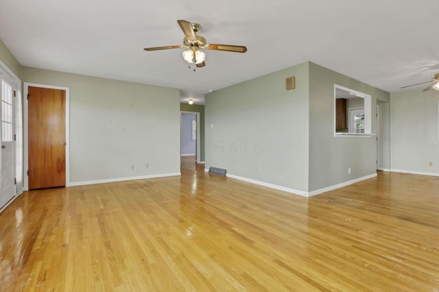 4849 Campbell Road, Ashville, OH 43103