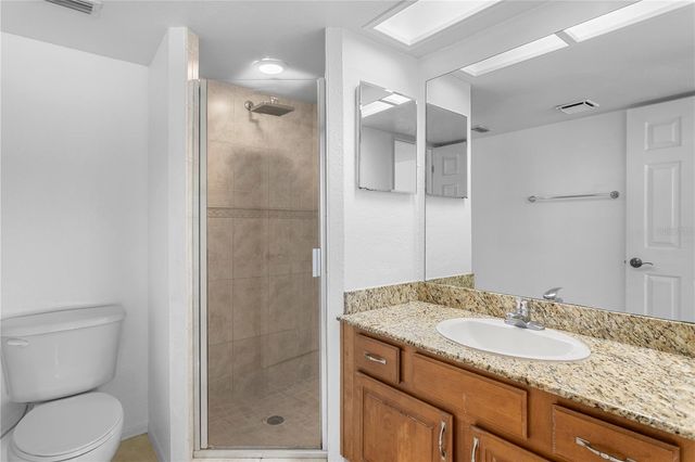 10399 PARADISE BOULEVARD 106B, Treasure Island, FL 33706